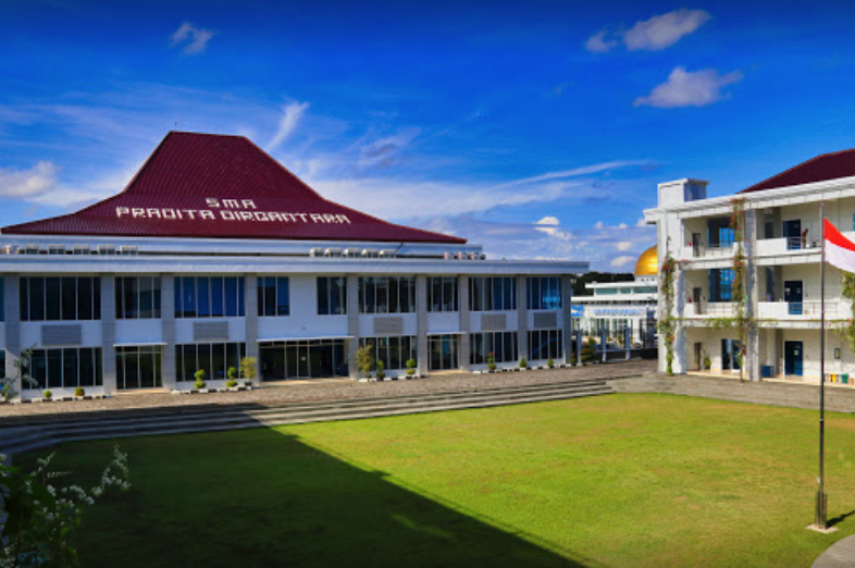 SMA Pradita Dirgantara